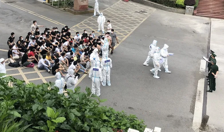 Trục xuất 52 người nước ngoài nhập cảnh trái phép ở TPHCM ảnh 1