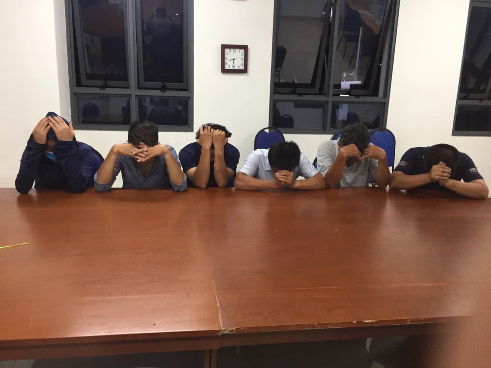  Gia hạn tạm giữ Phó Chỉ huy trưởng Ban Chỉ huy Quân sự phường đánh bạc ảnh 1