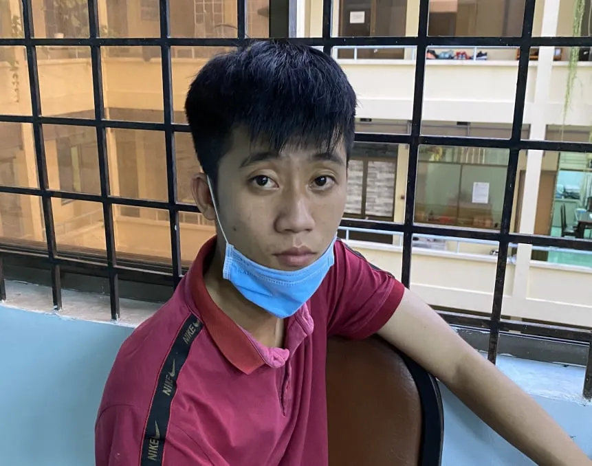 Nam thanh niên đặt camera ở khách sạn để quay lén, tống tiền các cặp tình nhân  ảnh 1