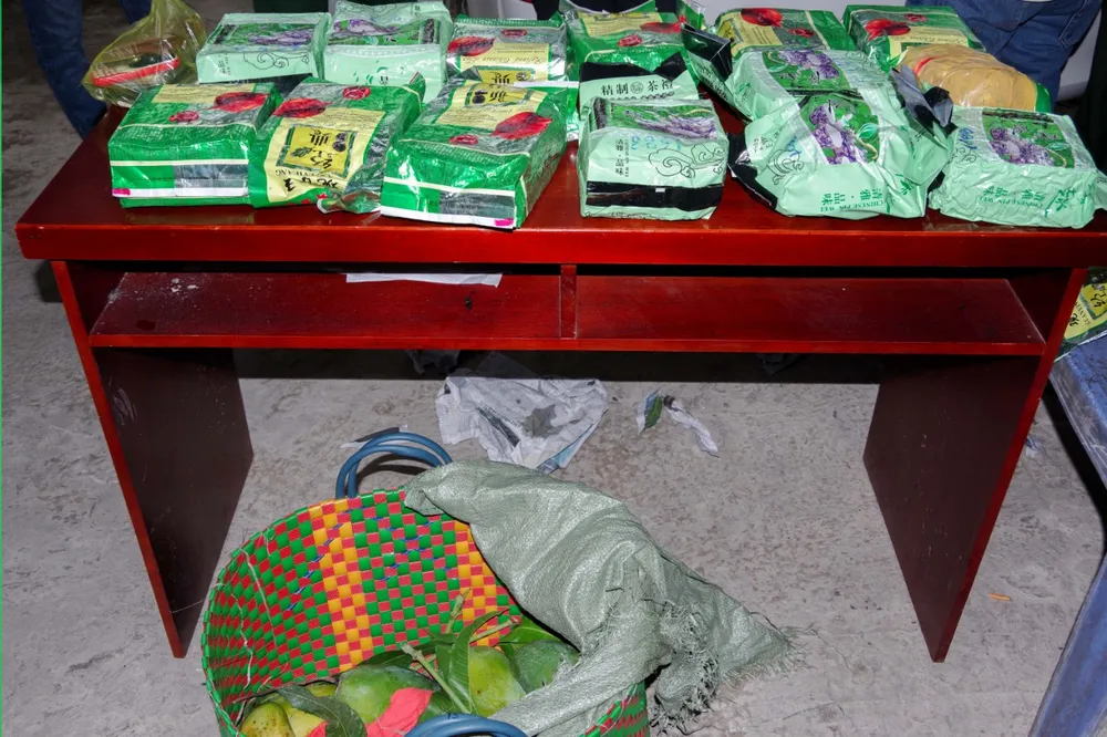 Vận chuyển 20kg ma túy từ Đồng Tháp lên TPHCM, ngụy trang trong túi đựng xoài ảnh 2