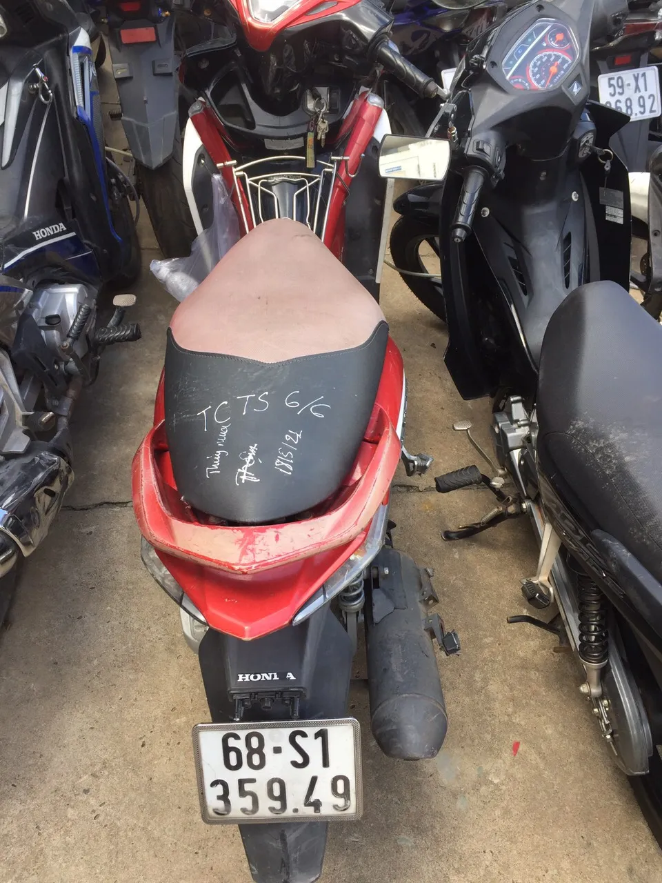 Bắt băng nhóm chuyên trộm xe máy ở vùng giáp ranh TPHCM - Bình Dương ảnh 2