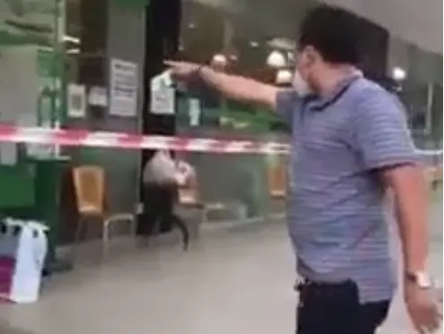 Người đàn ông chửi bới nhân viên siêu thị không nằm trong Ban Chỉ đạo phòng chống dịch quận 7 ảnh 1