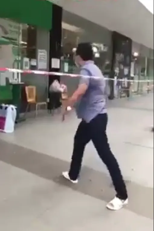 Người đàn ông tự xưng là “Ban chỉ đạo quận 7” khai gì? ảnh 2