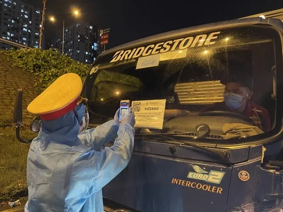 Triển khai đăng ký giấy nhận diện phương tiện luồng xanh có mã QR online ảnh 1