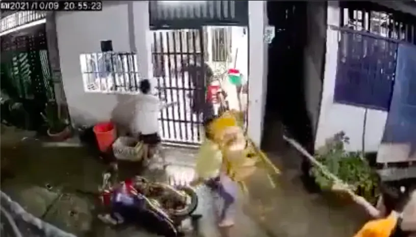 Lời khai của kẻ dùng dao đâm 2 vợ chồng tử vong ở huyện Hóc Môn ảnh 2