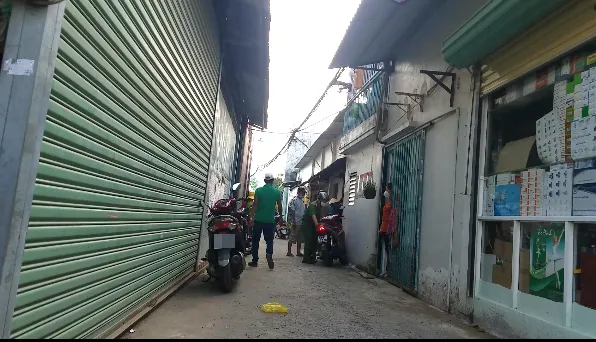 Công an có mặt ở hiện trường. Ảnh: C.T