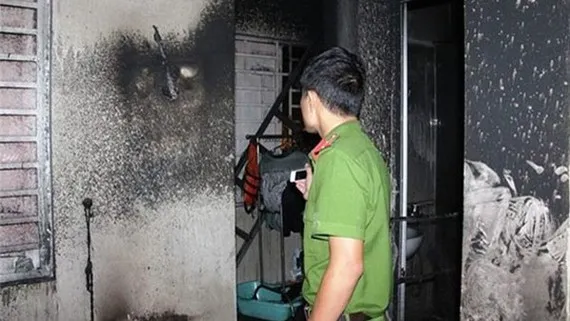 Công an khám nghiệm một vụ án trước đó. Ảnh: C.T