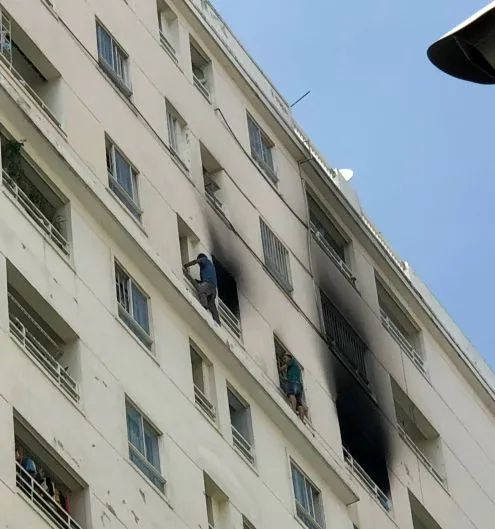 Nghi cháu bé đốt ghế sofa gây cháy căn hộ chung cư Tecco quận 12 ảnh 2