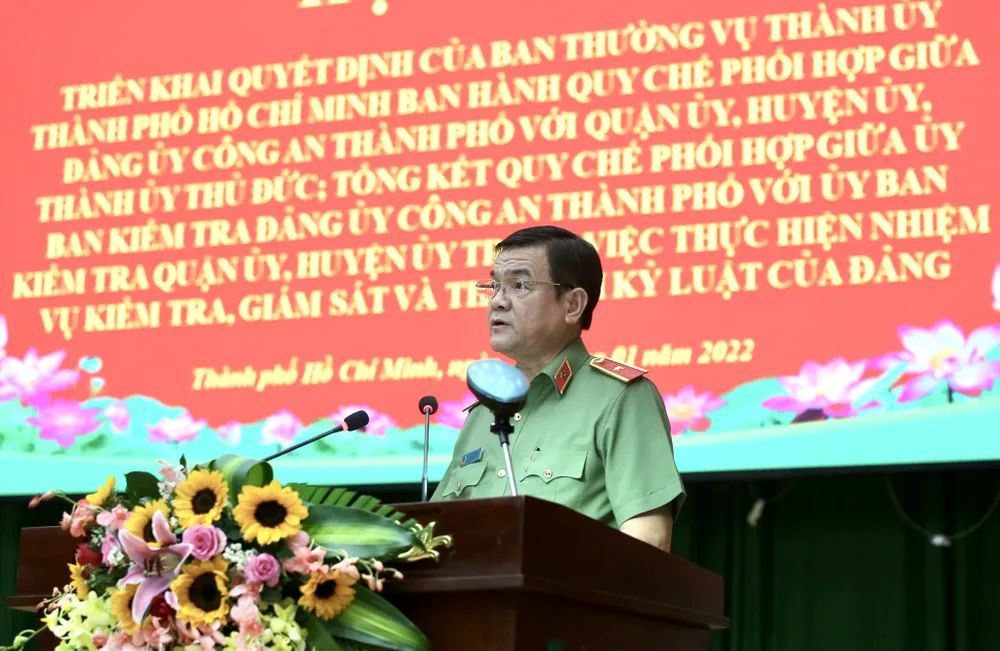 Công an TPHCM phối hợp công an địa phương kiểm tra, giám sát tổ chức đảng, đảng viên ảnh 4