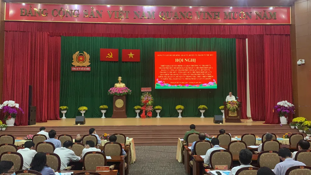 Công an TPHCM phối hợp công an địa phương kiểm tra, giám sát tổ chức đảng, đảng viên ảnh 1