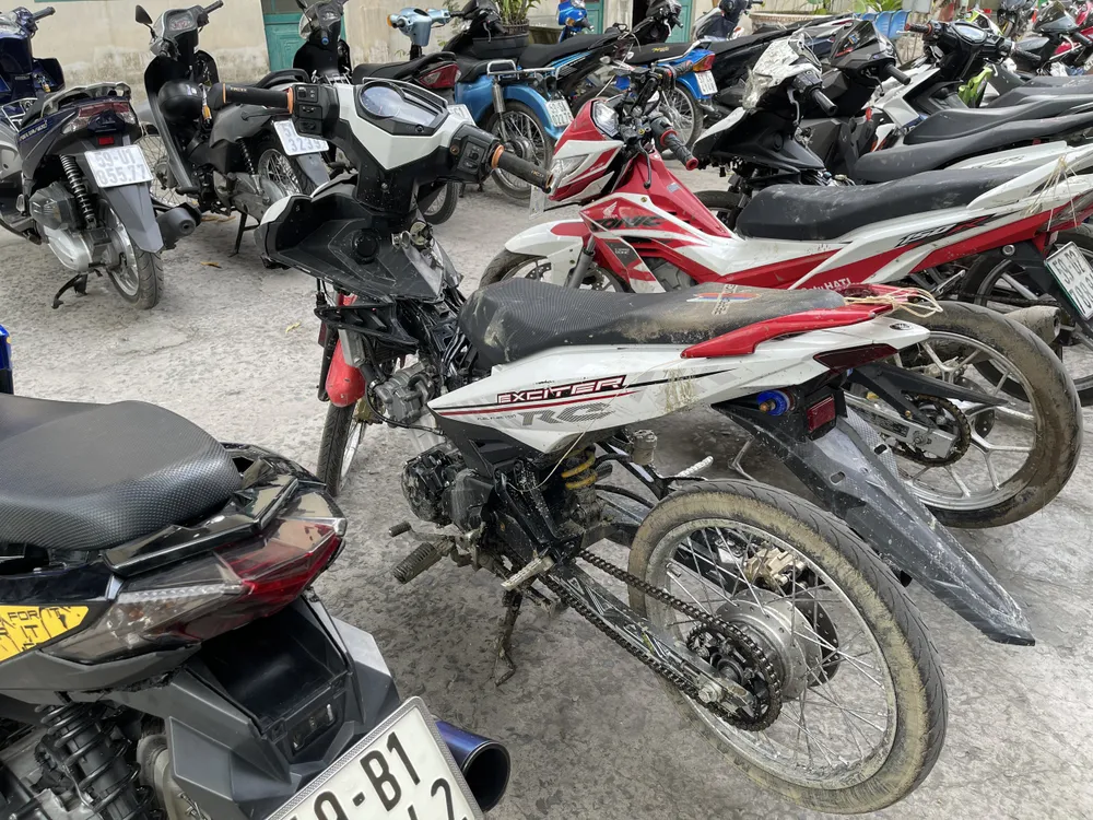 Ngăn chặn hơn 100 "quái xế" đua xe ở khu vực giáp ranh tỉnh Long An  ảnh 5