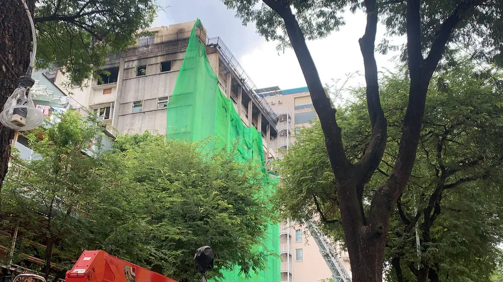 Cháy lớn ở toà nhà cao tầng tại quận 1 ảnh 2