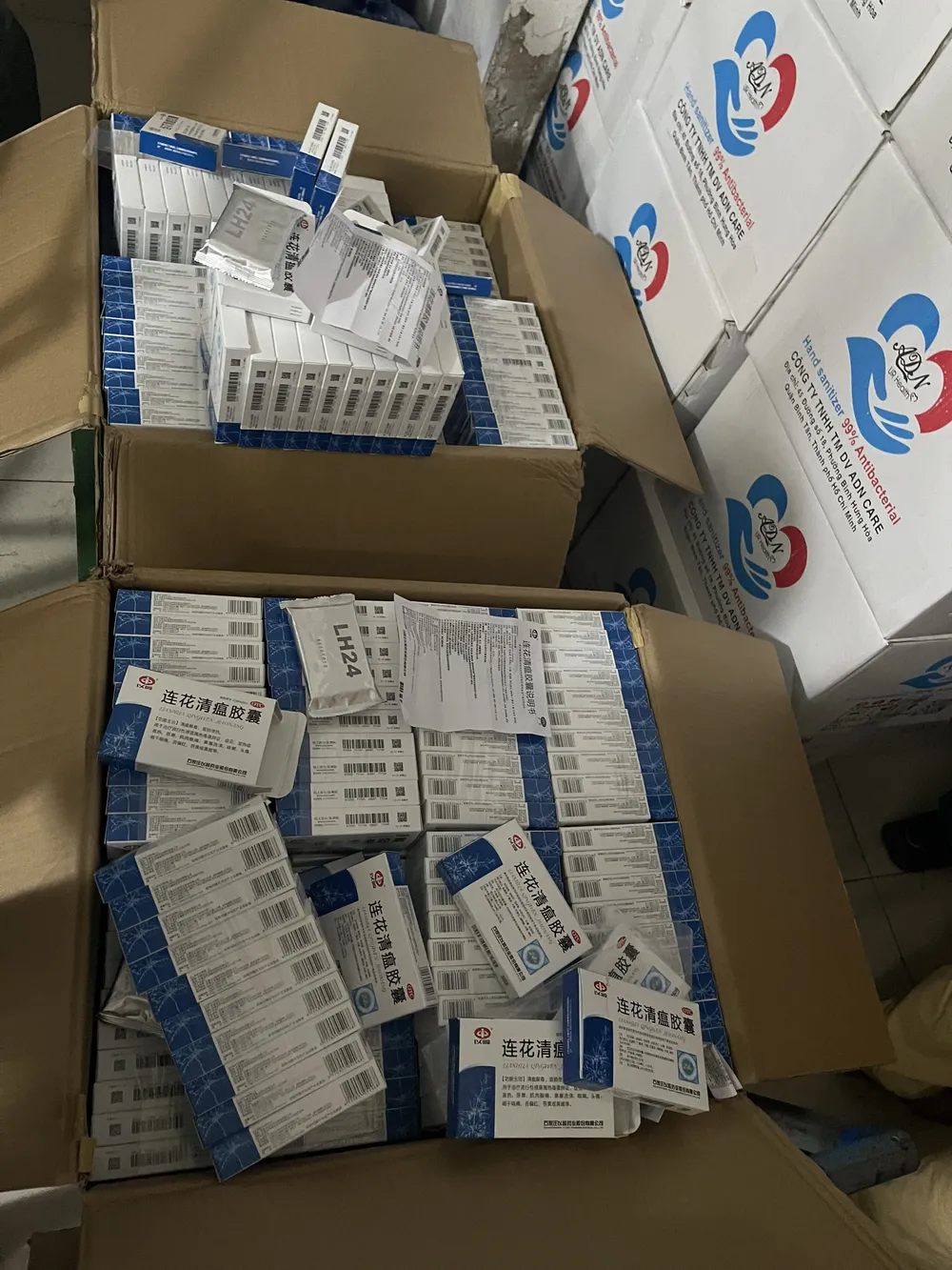 Triệt phá đường dây mua bán kit test, thuốc điều trị Covid-19 ảnh 2