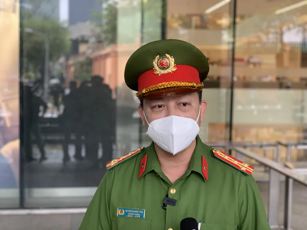 Tiềm ẩn nguy cơ trong việc tích trữ xăng dầu ảnh 1