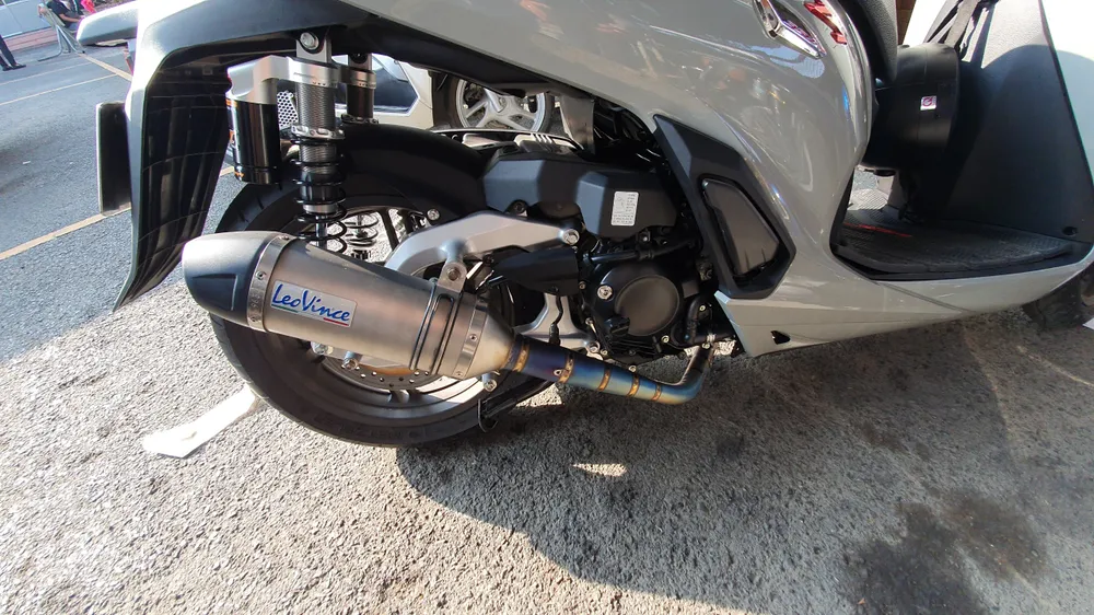 Vây bắt nhóm “quái xế” từ TPHCM xuống Đồng Nai để đi “bão” ảnh 4