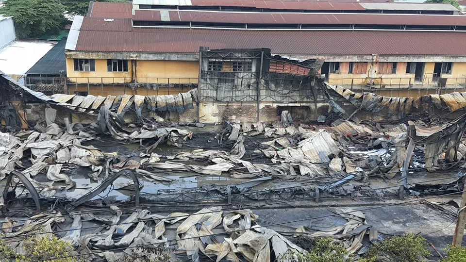 Điều tra vụ cháy kho hàng cạnh ký túc xá Đại học Sư phạm TPHCM  ảnh 6