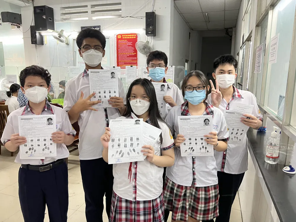 Quận Gò Vấp đẩy nhanh tiến độ cấp căn cước công dân gắn chip cho học sinh ảnh 3