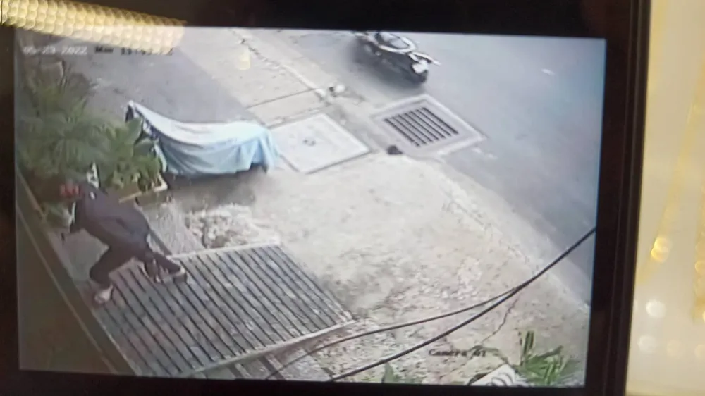 Khởi tố, bắt giam thanh niên nghiện game dùng búa cướp tiệm vàng ảnh 4