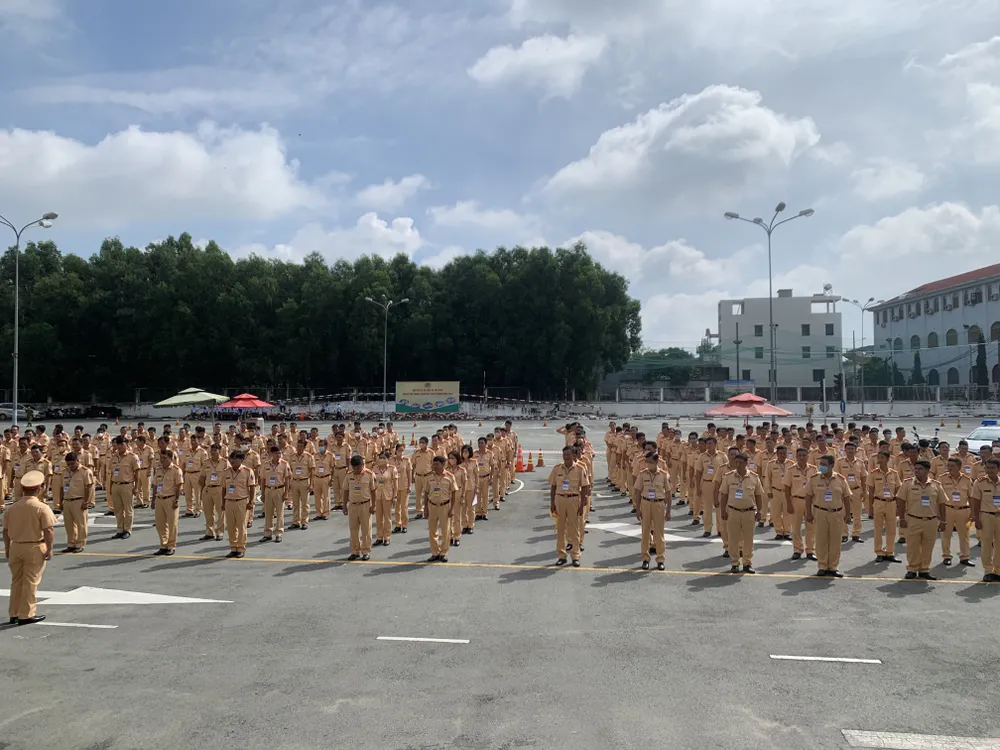 64 đội CSGT hội thi lái xe giỏi và an toàn 2022 ảnh 1