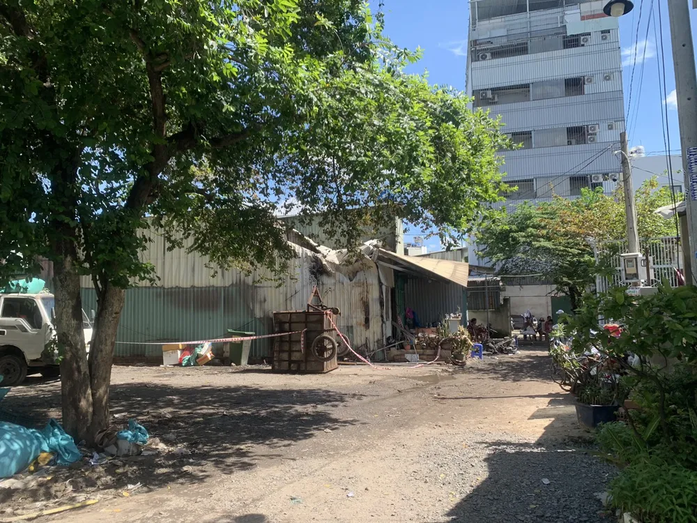 Truy bắt nghi can liên quan vụ đốt nhà khiến 2 chị em tử vong  ảnh 1