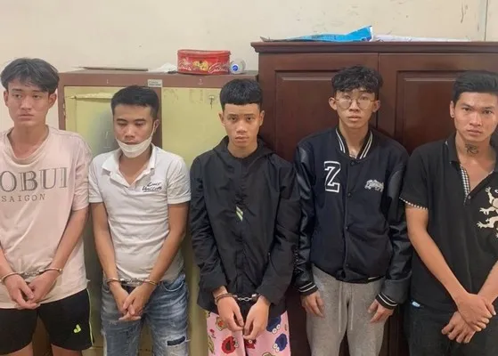 Bắt nhóm trộm xe của người gặp nạn trên đường ở TP Thủ Đức ảnh 1