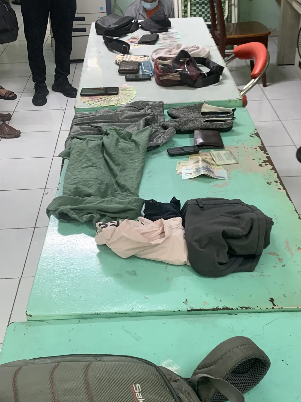 “Nữ quái” cầm đầu băng nhóm trộm cắp tại nhiều bệnh viện ở TPHCM ảnh 2