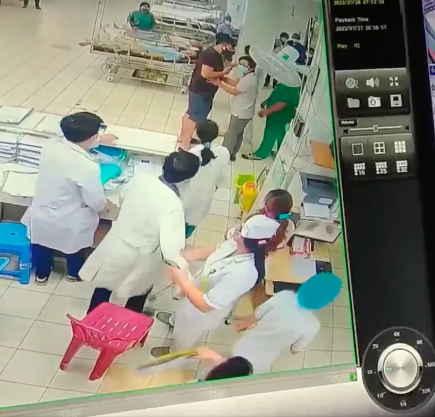 Người hành hung bác sĩ Bệnh viện Nhân dân Gia Định khai gì? ảnh 2