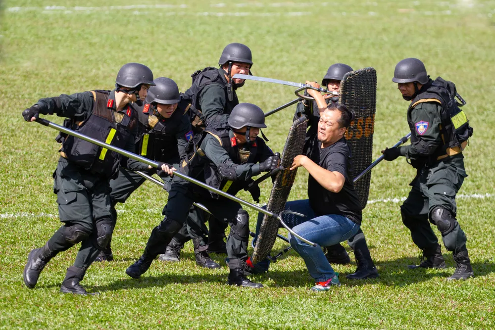 Ra mắt Trung đoàn Cảnh sát cơ động dự bị chiến đấu thuộc Công an TPHCM ảnh 24