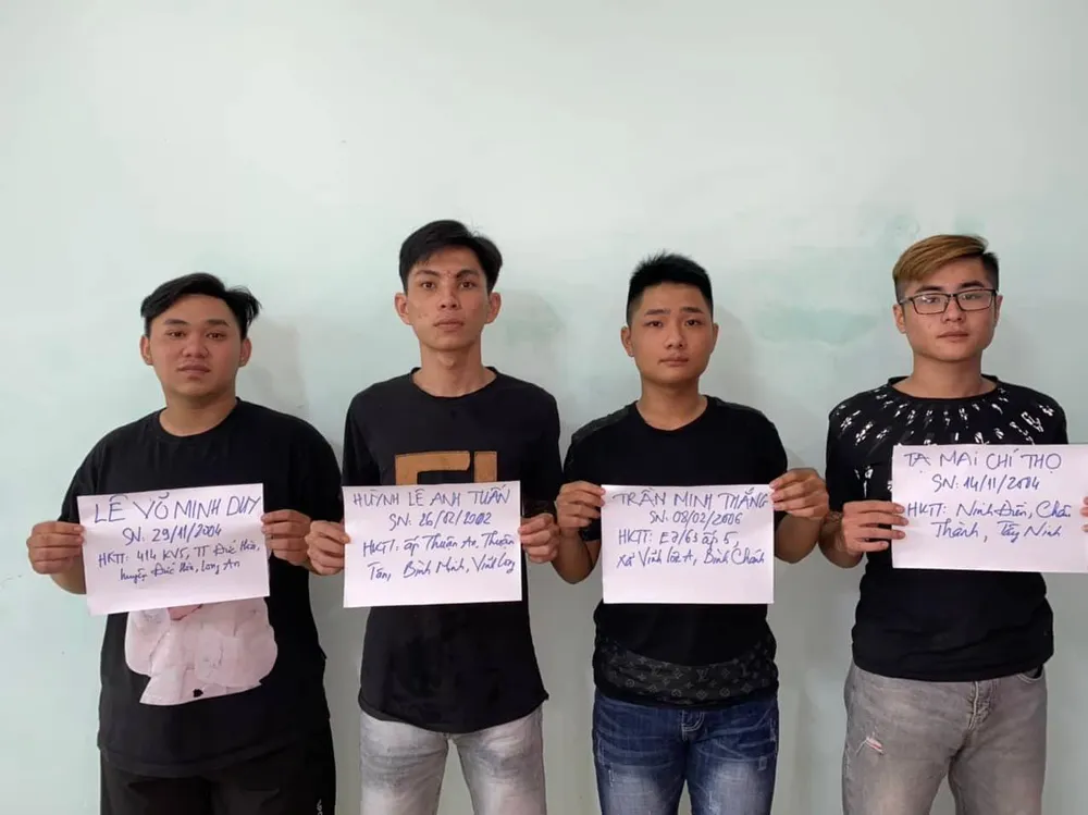 Bắt khẩn cấp 4 người trong vụ giật đồ “cúng cô hồn” dẫn tới đánh nhau ảnh 1