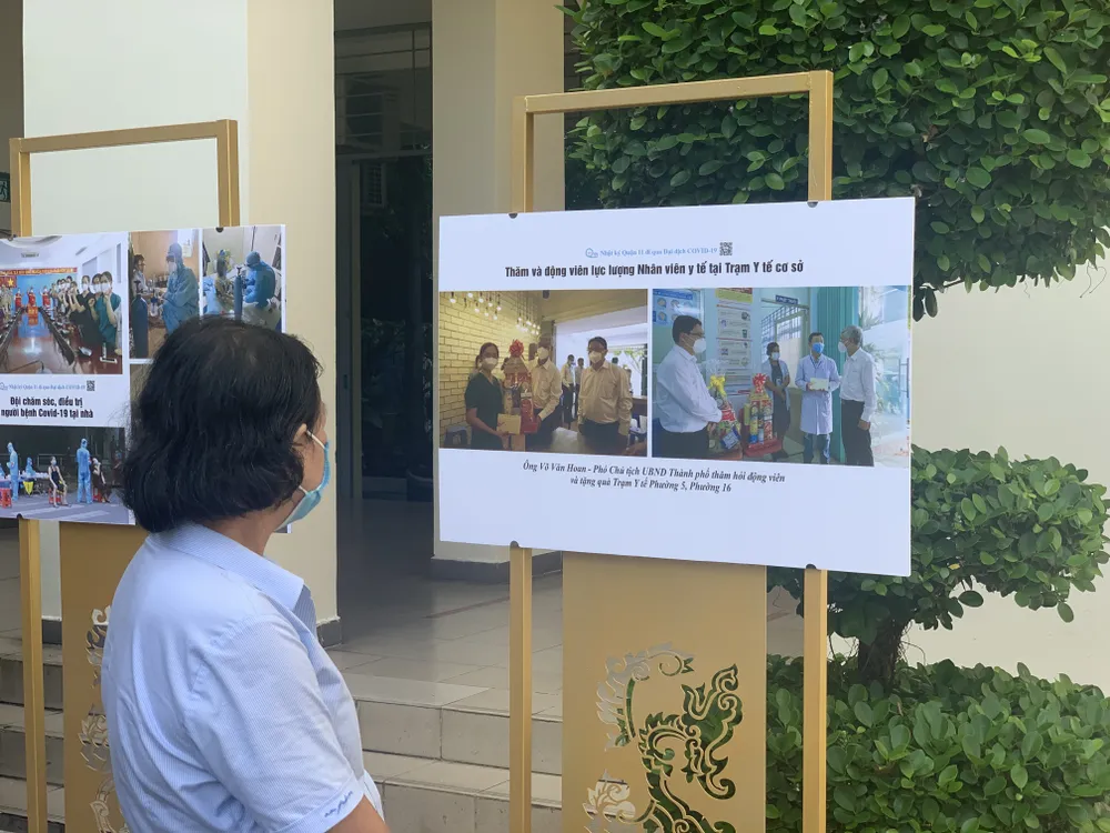 Ra mắt sách ảnh “Nhật ký quận 11 đi qua đại dịch Covid-19” ảnh 4