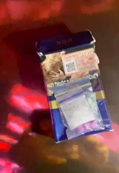 Phát hiện 25 người dương tính ma túy trong bar Dubai 9 ảnh 2