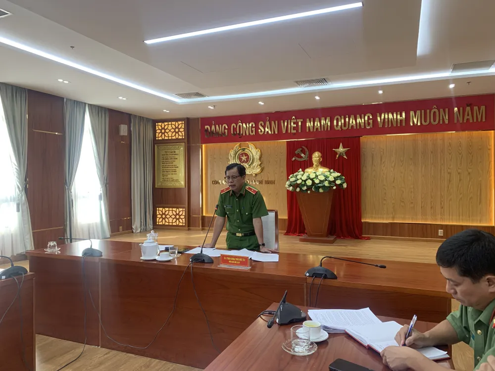 Tháo gỡ vướng mắc hoàn thành chỉ tiêu cấp CCCD gắn chip ảnh 2