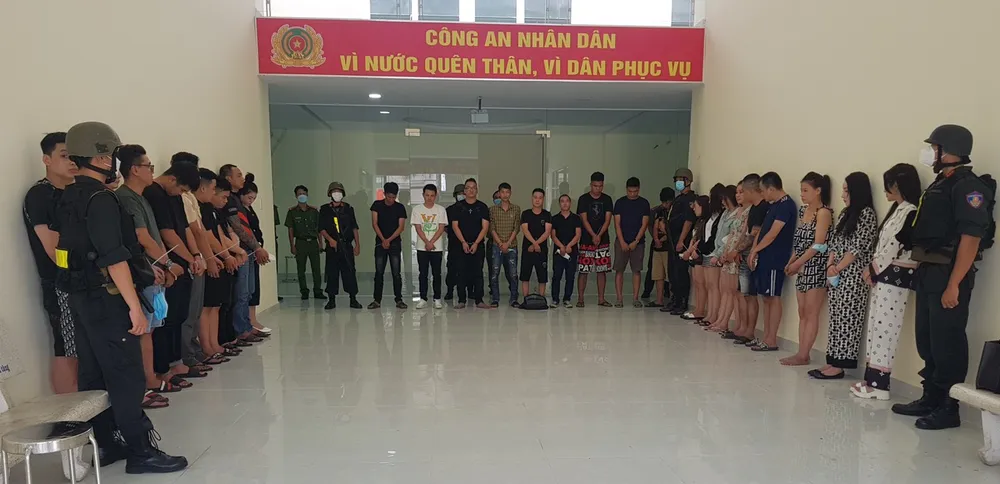 Hàng chục “dân chơi” mở tiệc ma túy trong căn hộ Chung cư Tresor  ảnh 1