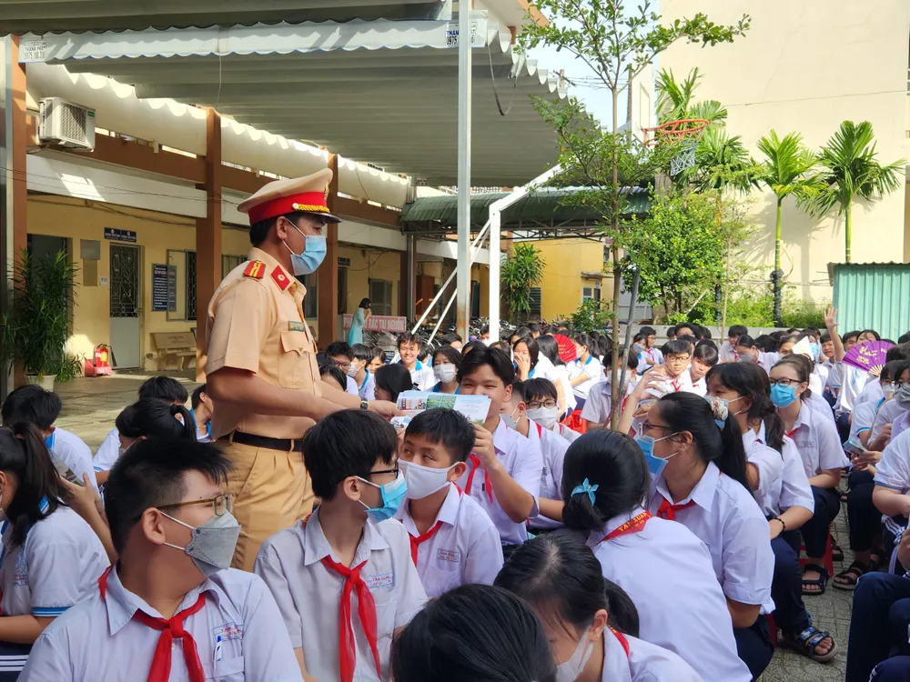 333 trường hợp học sinh, sinh viên vi phạm giao thông bị xử phạt ở TPHCM  ảnh 2