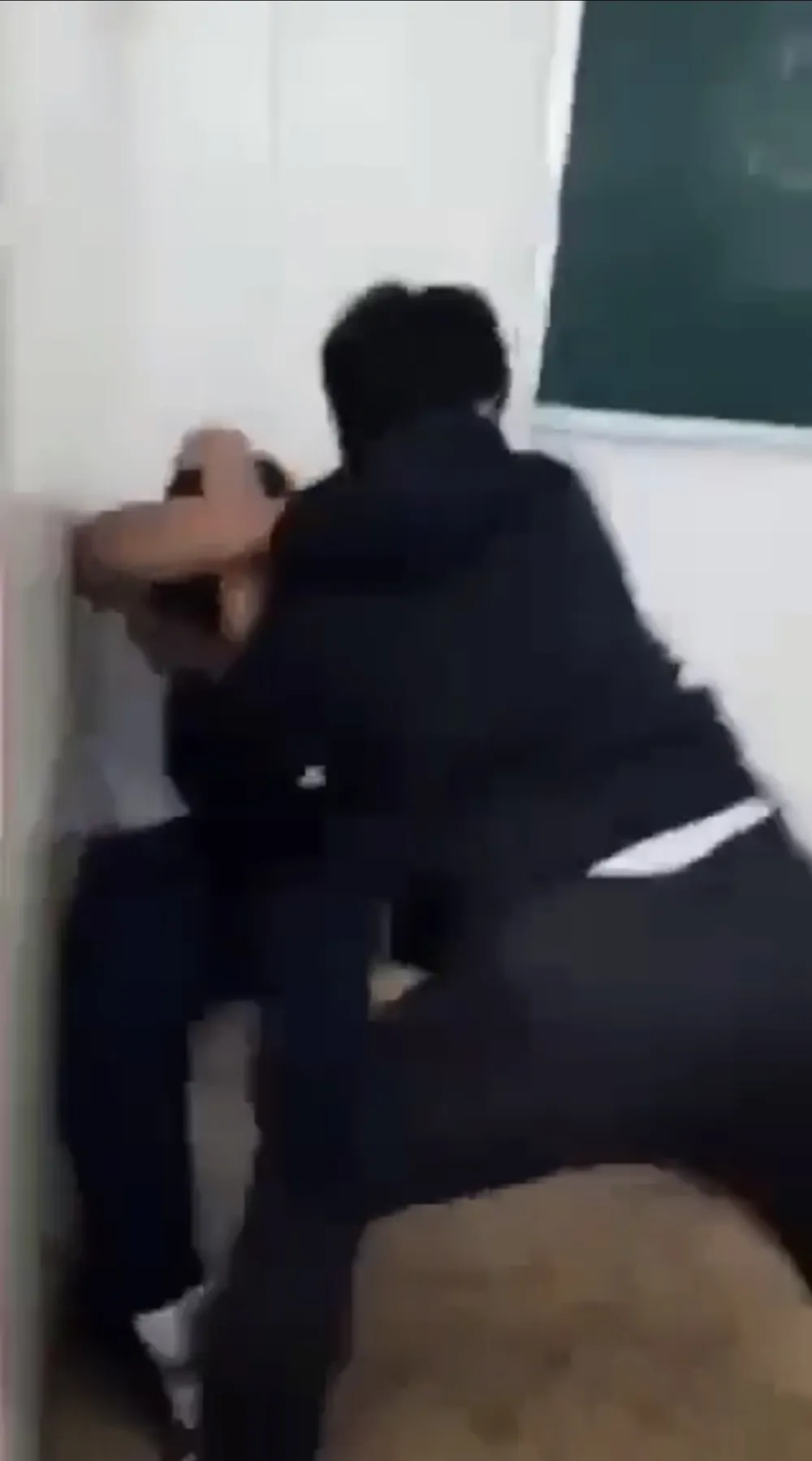 Xác minh clip nam sinh bị đánh tại lớp học ở quận Gò Vấp, TPHCM ảnh 2