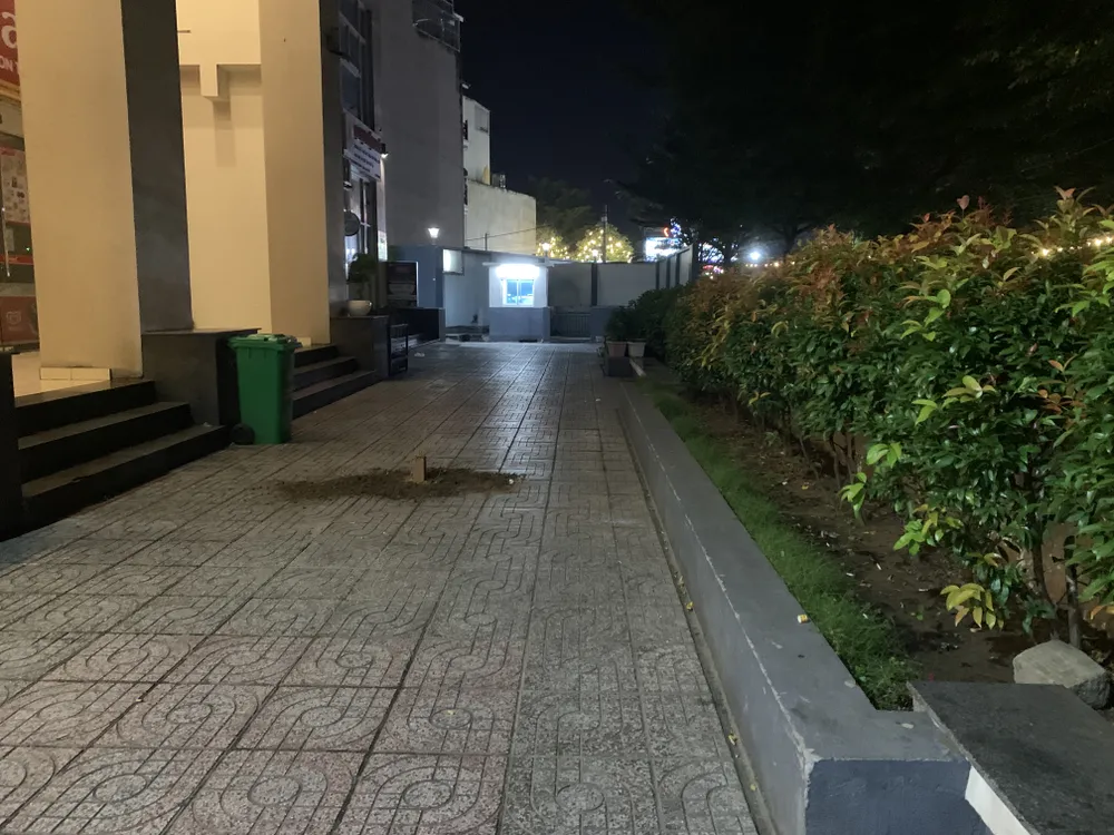 Điều tra vụ nữ sinh rơi từ tầng cao chung cư xuống đất tử vong ảnh 1