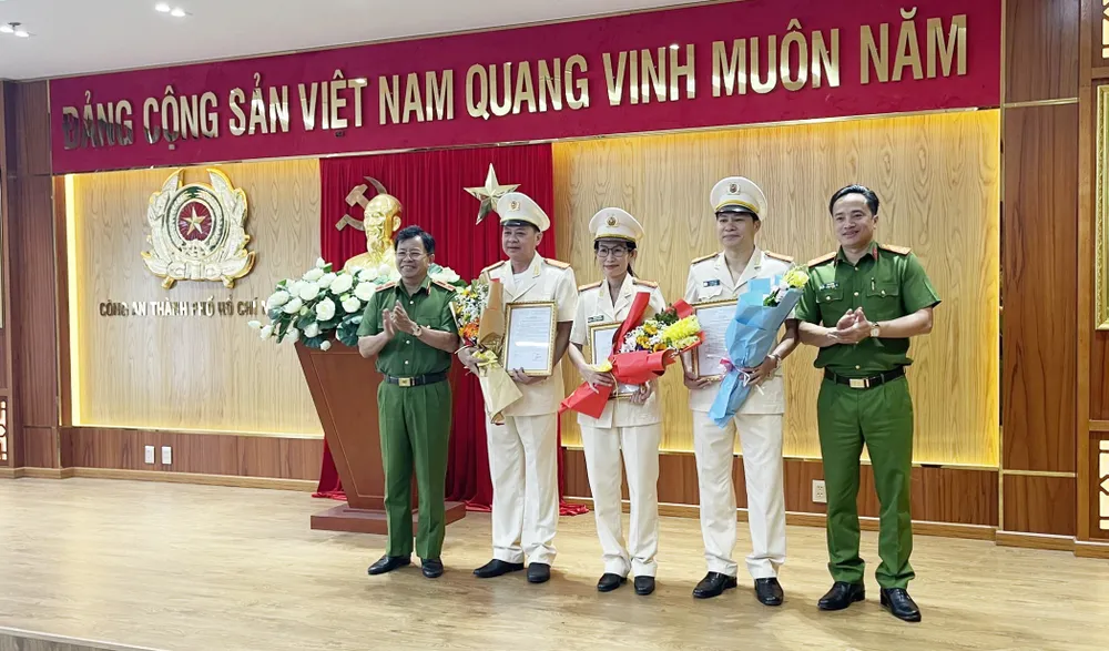 Công an TPHCM điều động, bổ nhiệm nhiều cán bộ chủ chốt ảnh 1