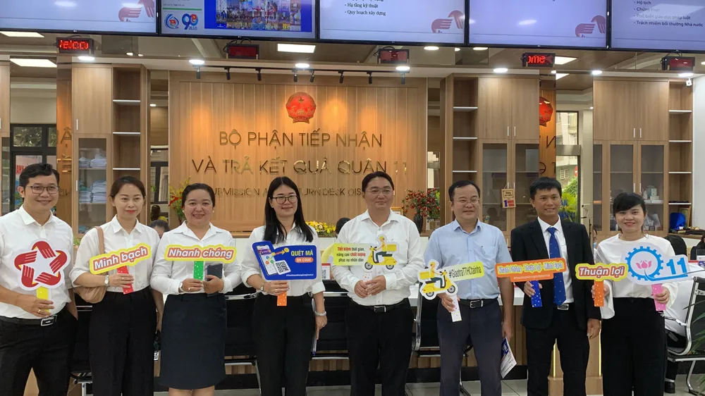 Quận 11 trả kết quả giải quyết thủ tục hành chính qua bưu điện và thanh toán không dùng tiền mặt ảnh 5