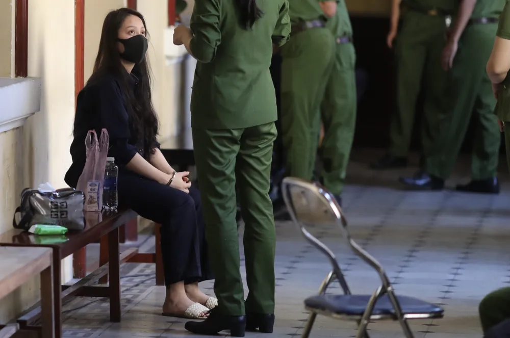 Vụ bé gái 8 tuổi bị bạo hành tử vong: Viện KSND TPHCM đề nghị tử hình Nguyễn Võ Quỳnh Trang ảnh 1