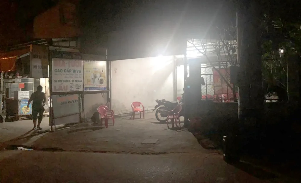 Hai người đàn ông bị đâm thương vong trong quán bia ảnh 1