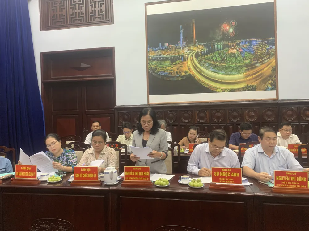 Ghi nhận, tuyên dương những cống hiến của đội ngũ y bác sĩ, giáo viên ảnh 2