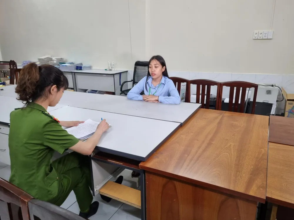 Khởi tố 3 bị can giúp sức cho bị can Nguyễn Phương Hằng ảnh 2