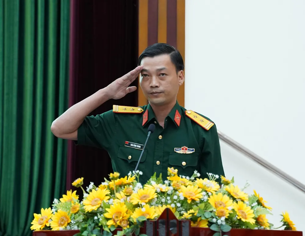 Trung tá Thái Bình Trung, Phó Chỉ huy trưởng, Tham mưu trưởng Ban Chỉ huy quận sự quận Tân Phú, chia sẻ về mô hình