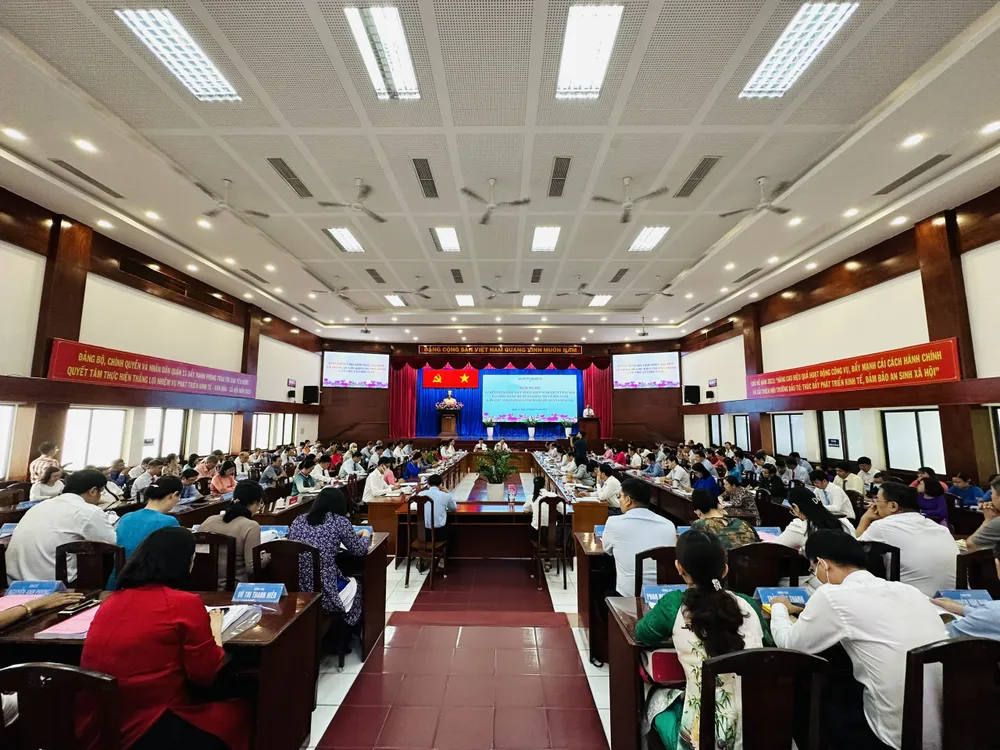 Quang cảnh hội nghị. Ảnh: CHÍ THẠCH Quang cảnh hội nghị. Ảnh: CHÍ THẠCH