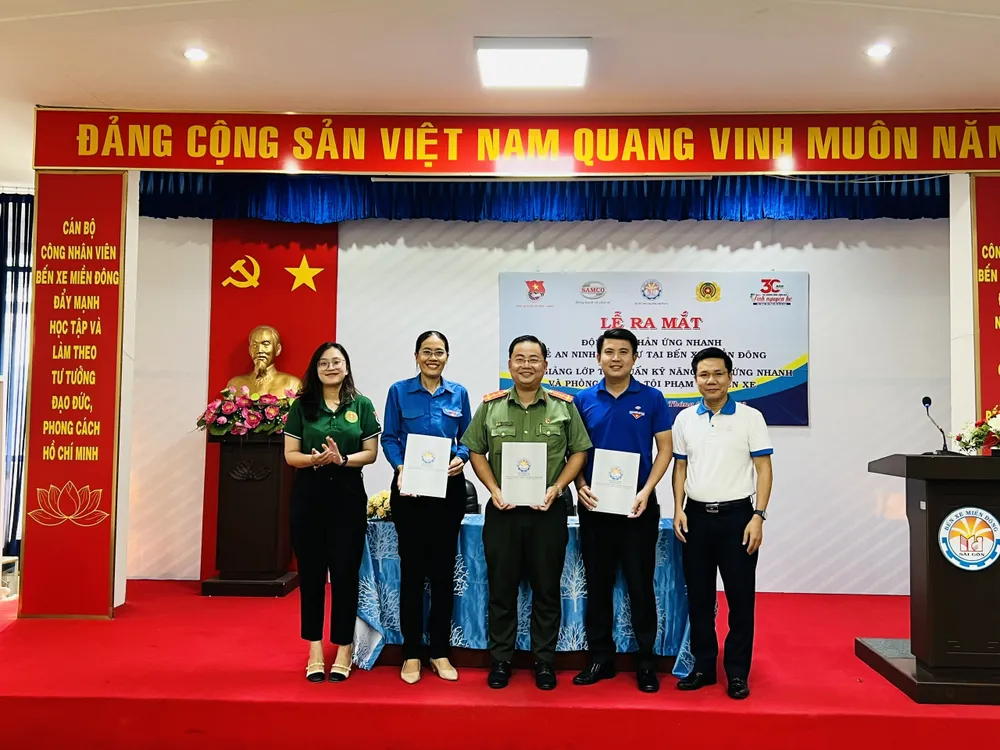 Các đơn vị tại buổi lễ ký kết