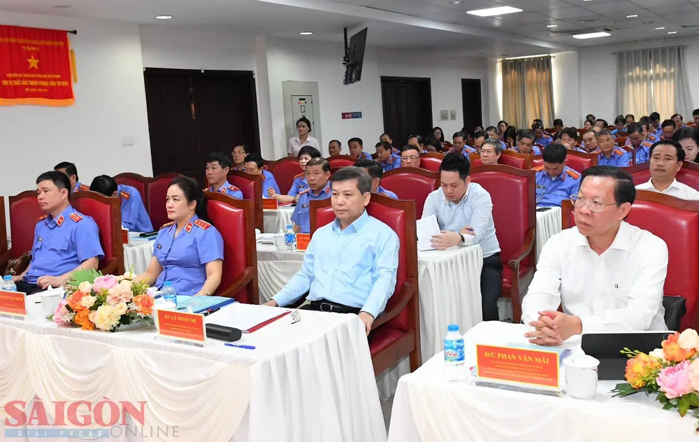 Các đại biểu dự hội nghị. Ảnh: VIỆT DŨNG