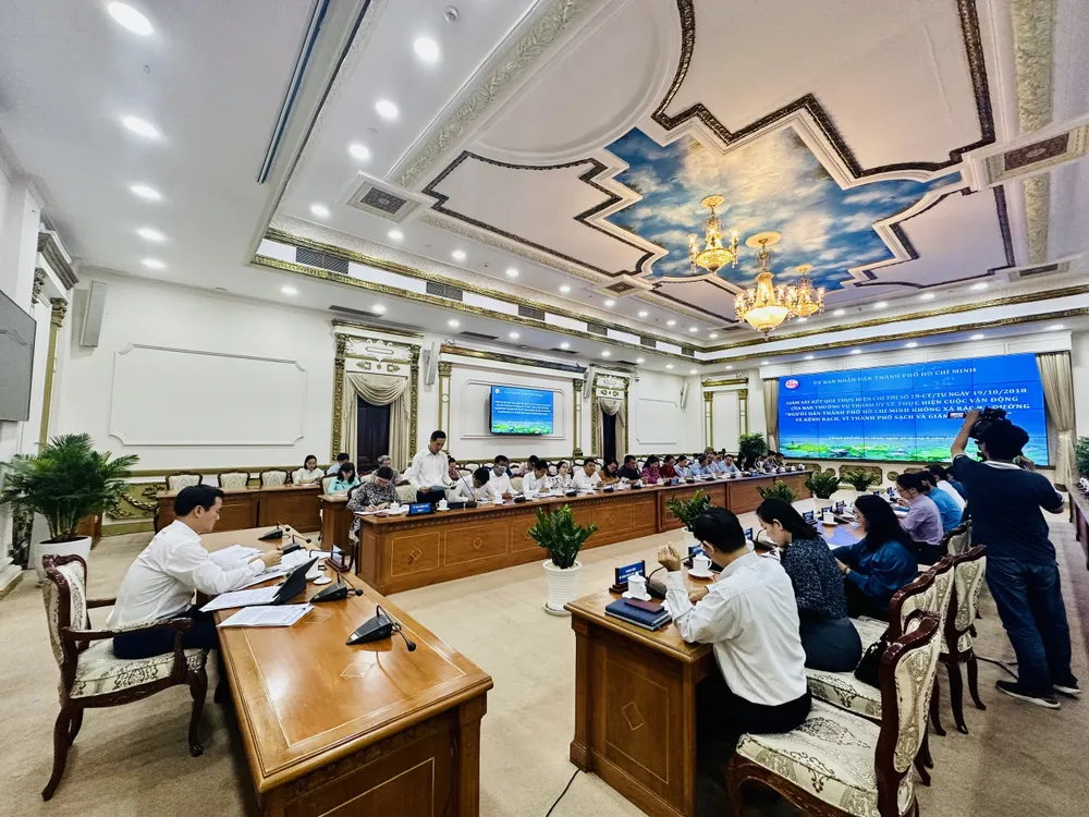 Quang cảnh buổi giám sát. Ảnh: CHÍ THẠCH