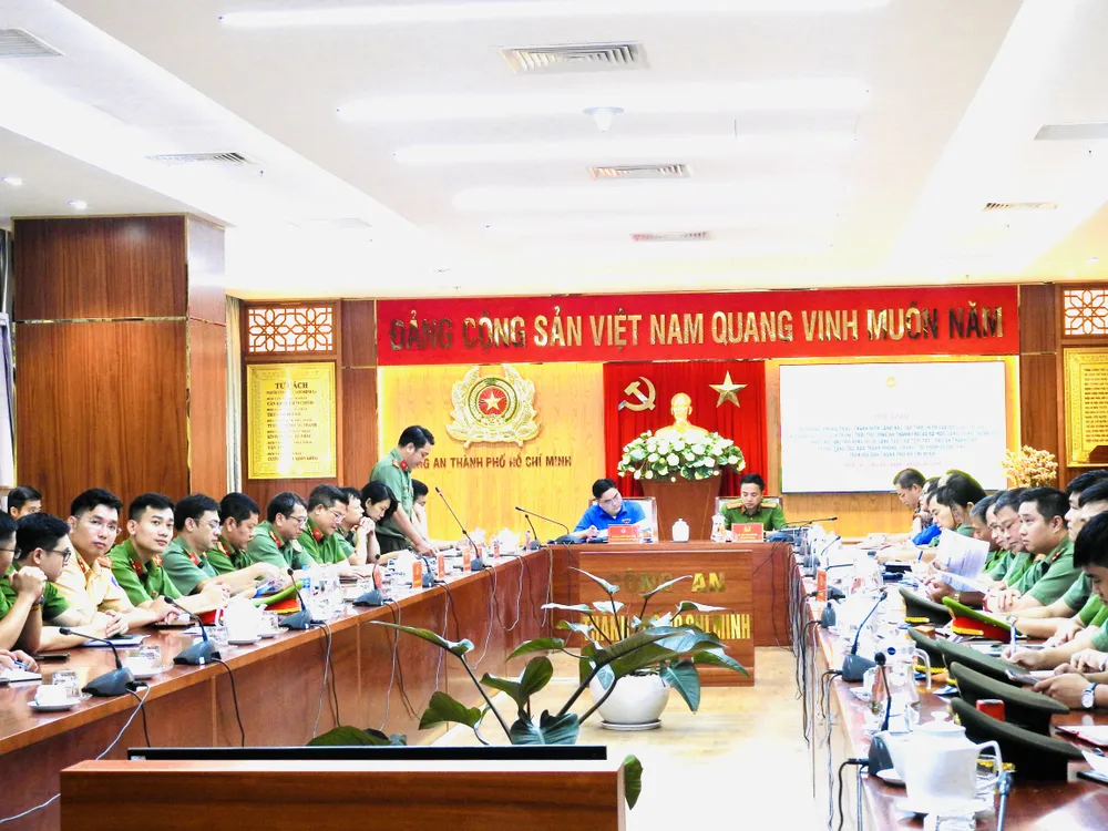 Quang cảnh hội nghị Quang cảnh hội nghị