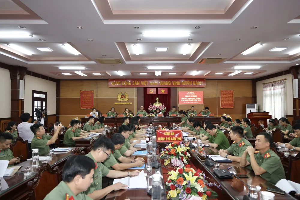 Quang cảnh hội nghị