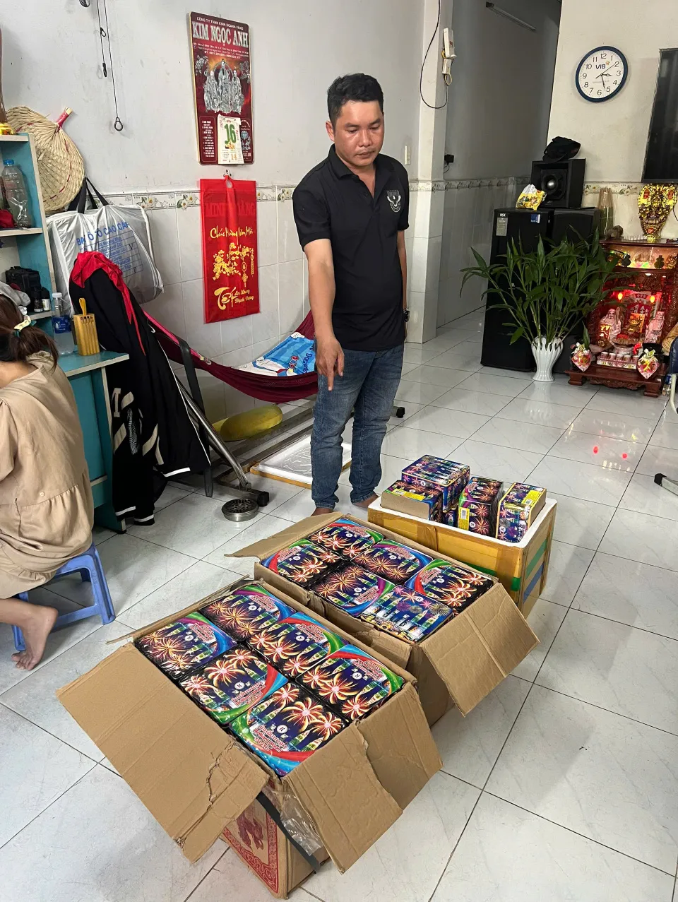 Tang vật bị công an thu giữ